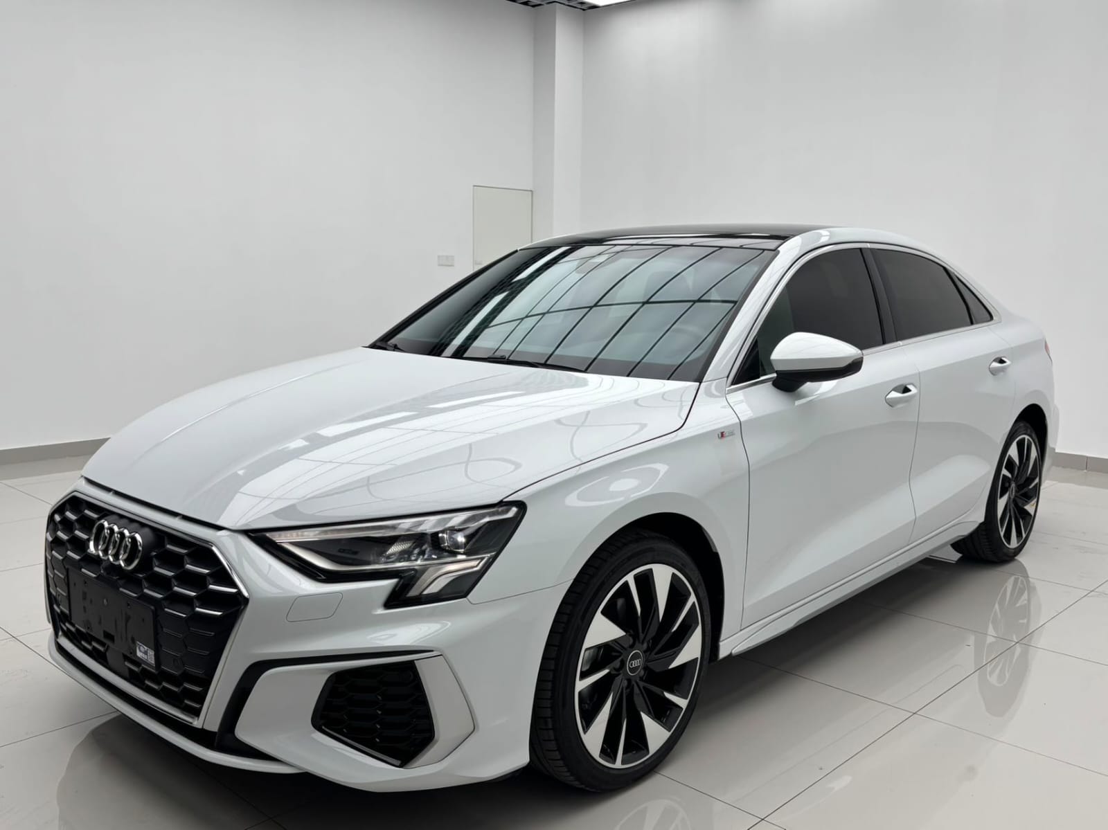 Audi A3L Limousine 35 TFSI Sport Style