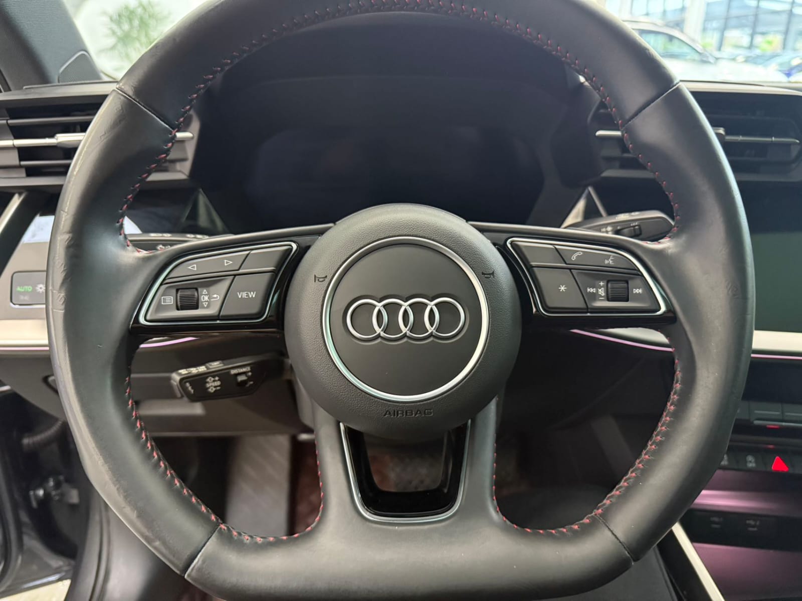 Audi A3L Limousine 35 TFSI Luxury Sport
