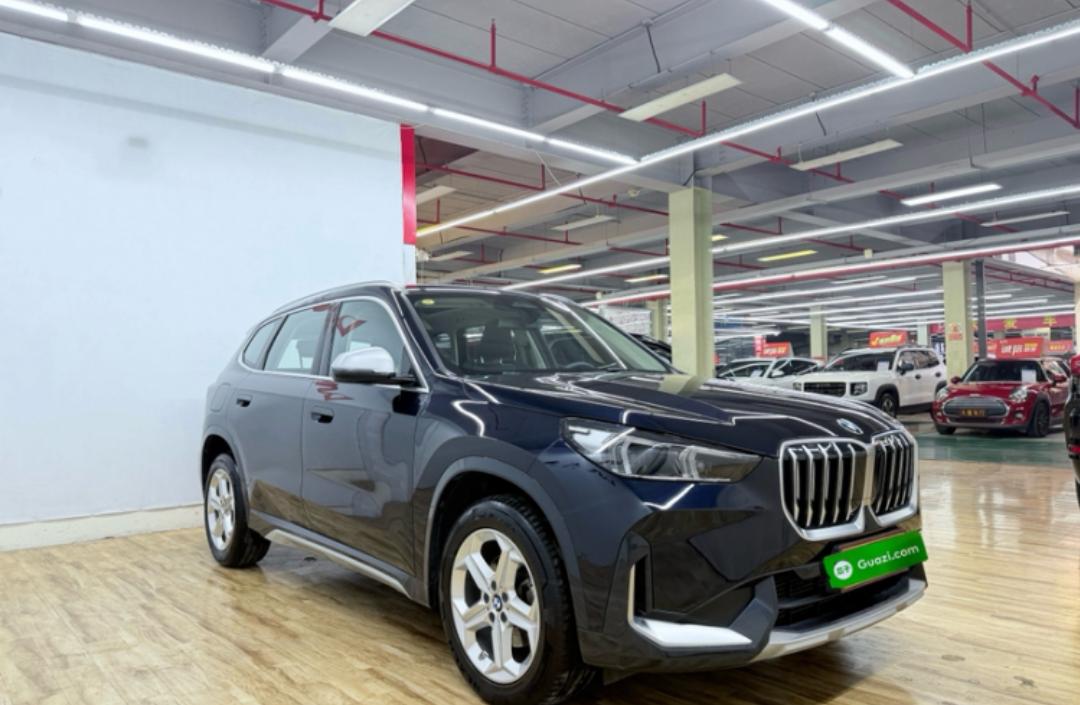 BMW X1 sDrive20Li X Design Package