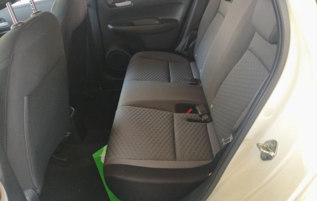 Honda Fit 1.5L CVT модная версия