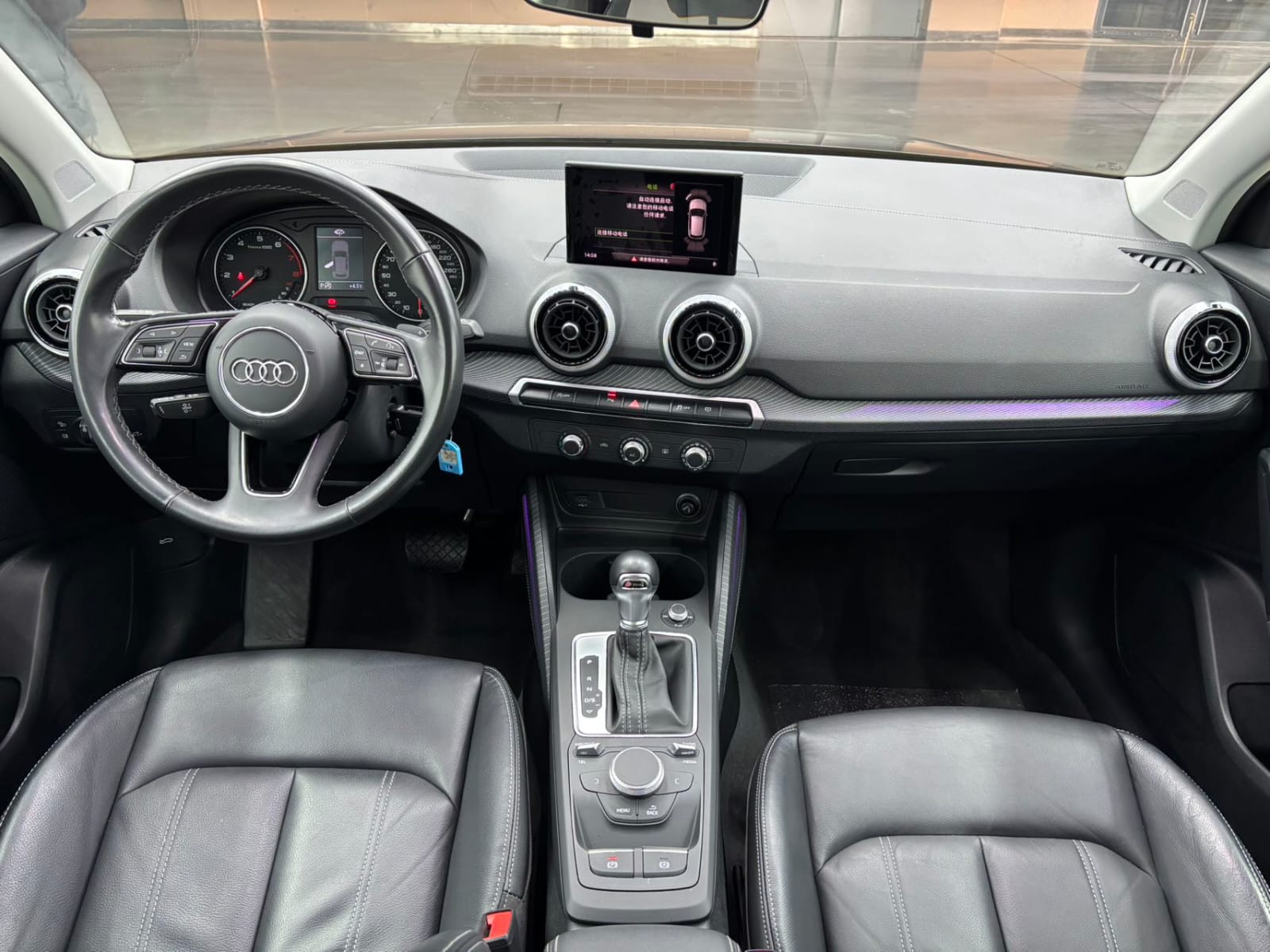 Audi Q2L 35 TFSI Sport