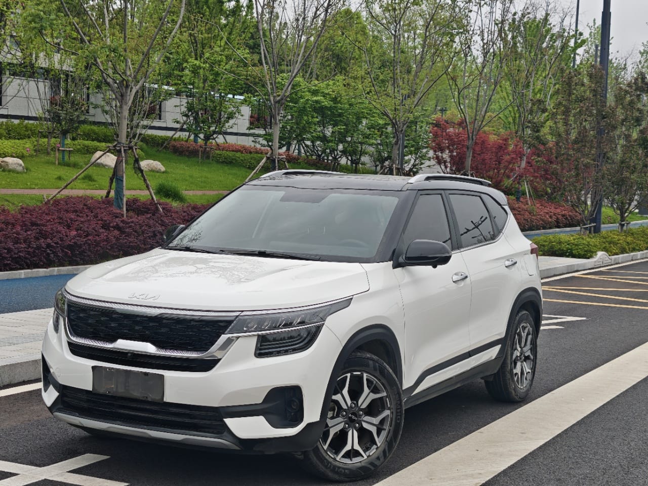 Kia KX3