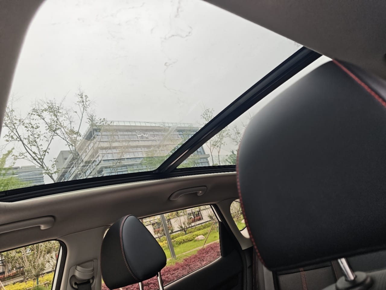 Kia KX3