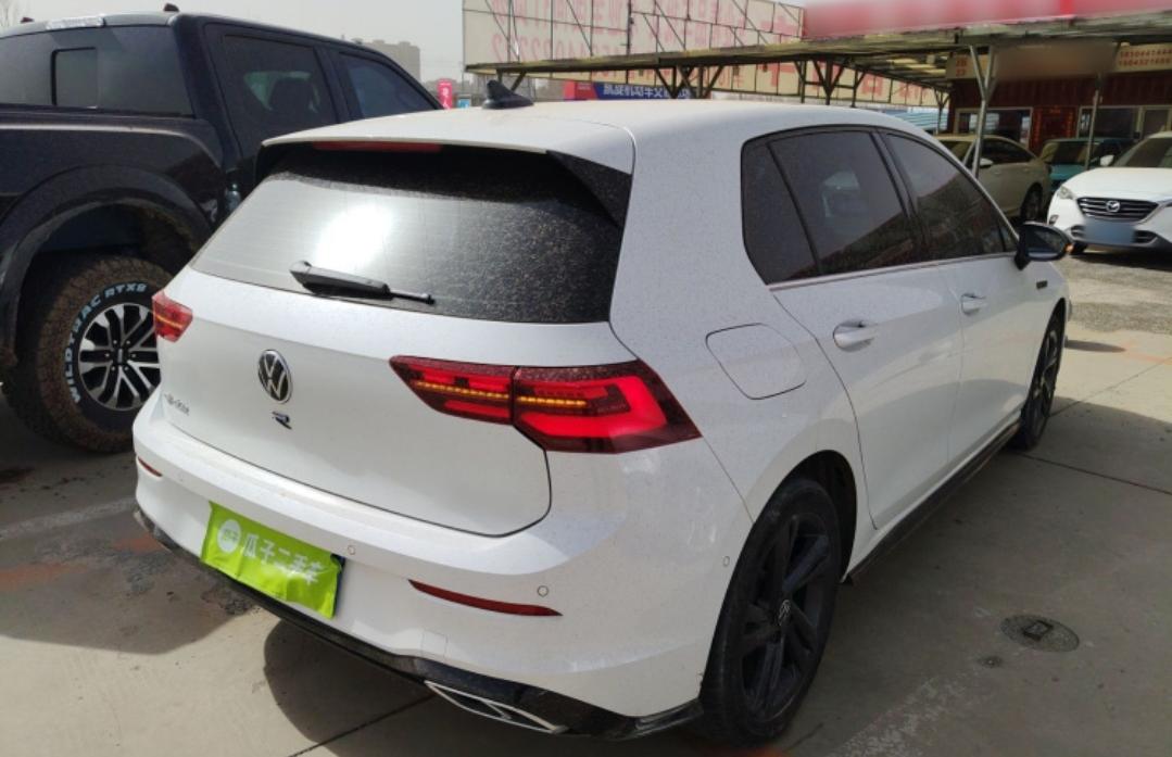 Volkswagen Golf 280TSI DSG R-Line