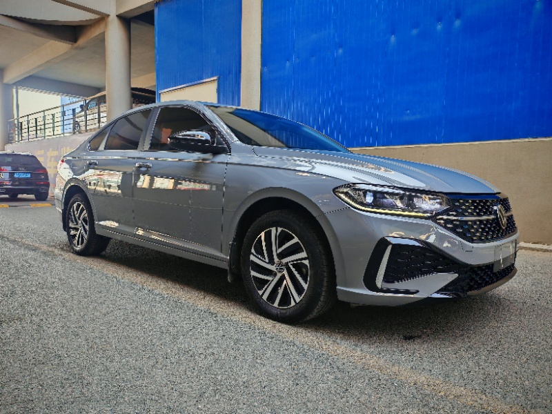 Volkswagen Lavida Starlight Full Edition