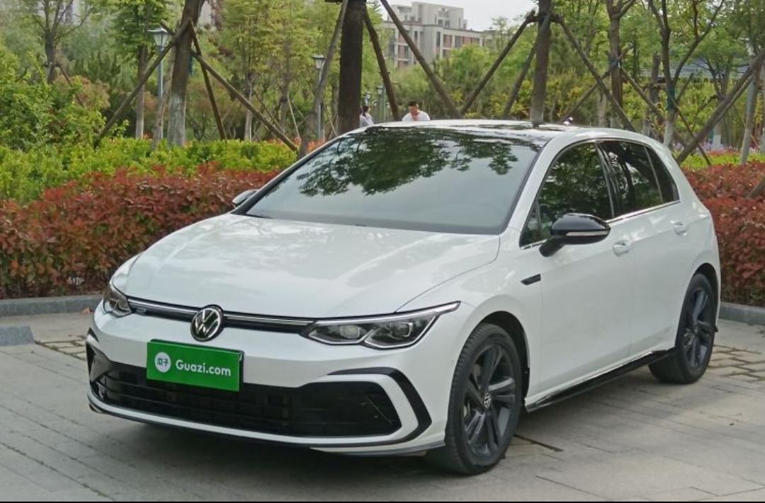 Volkswagen Golf 280TSI DSG R-Line