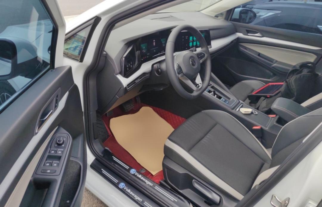 Volkswagen Golf 280TSI DSG Pro