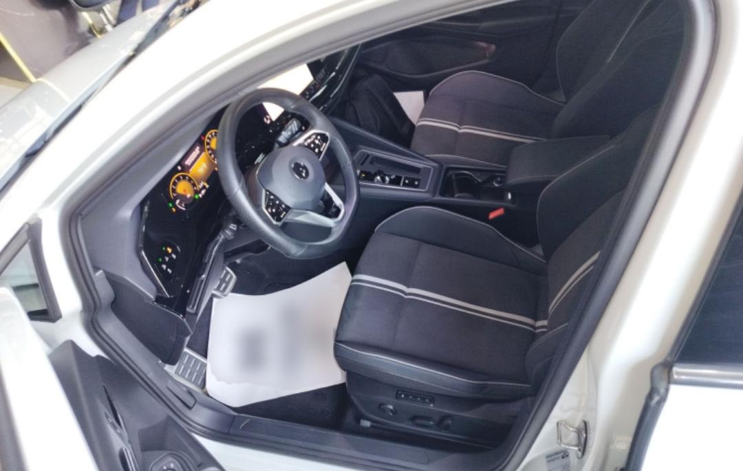 Volkswagen Golf 280TSI DSG R-Line Li