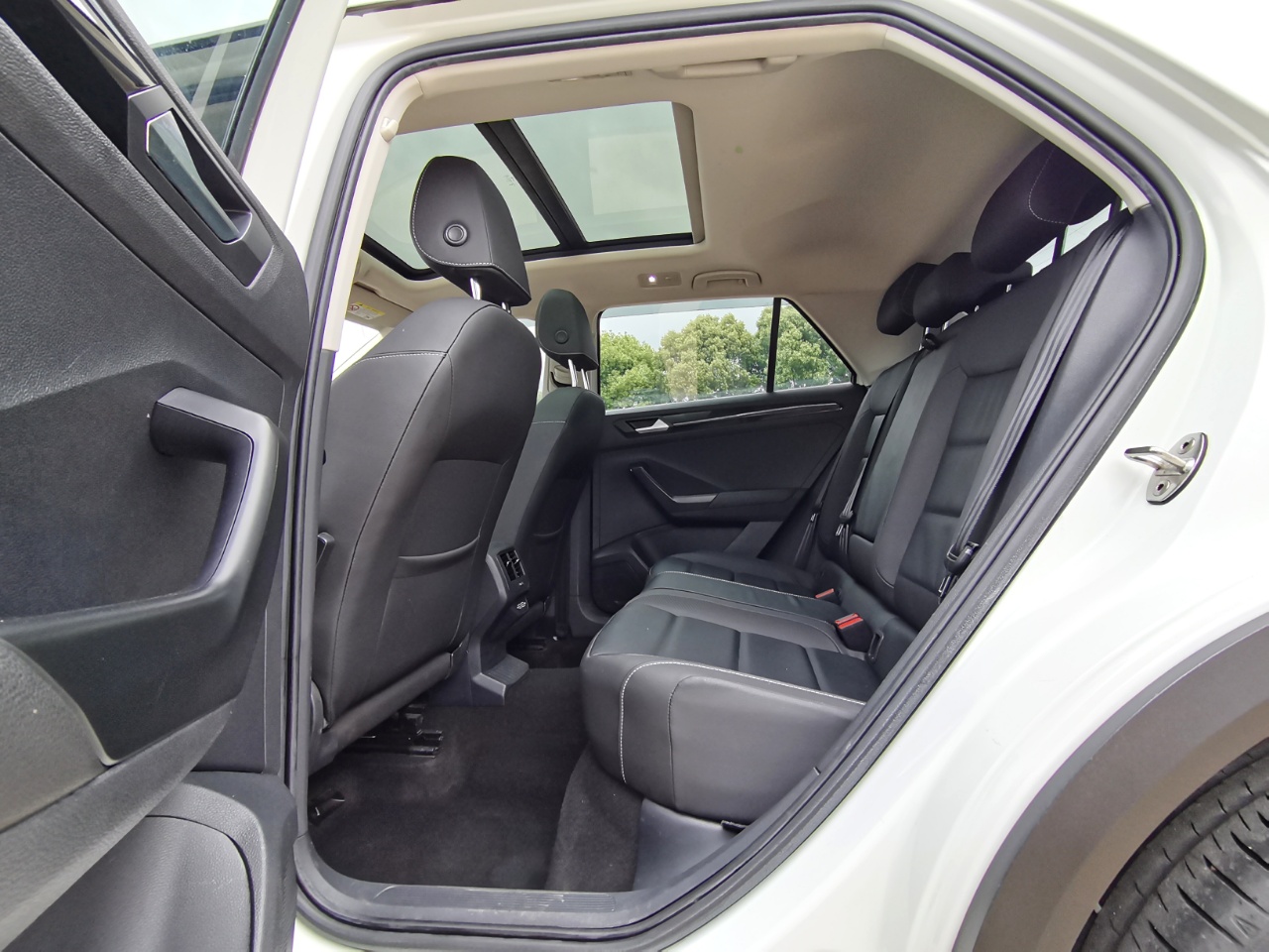 Volkswagen T-Roc Tango 280TSI DSG Intelligent Edition