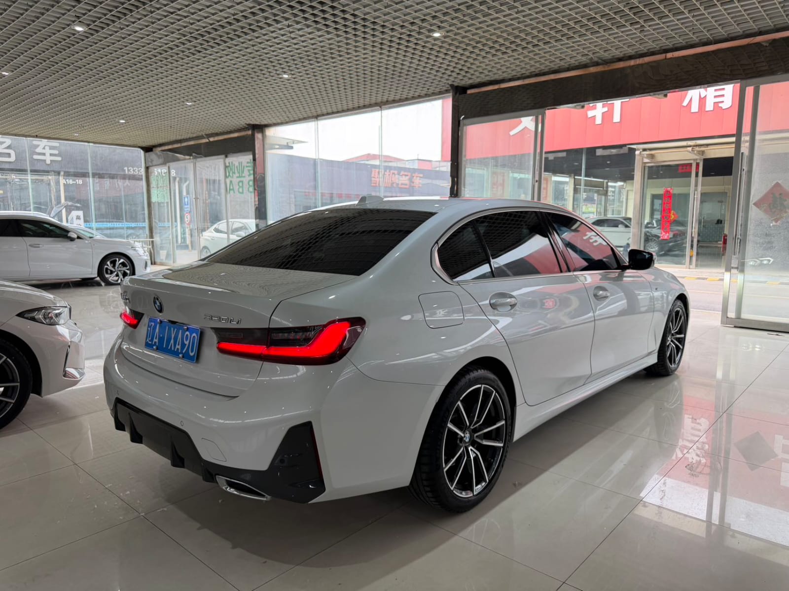 BMW 3 Series 320Li M Sport Suite