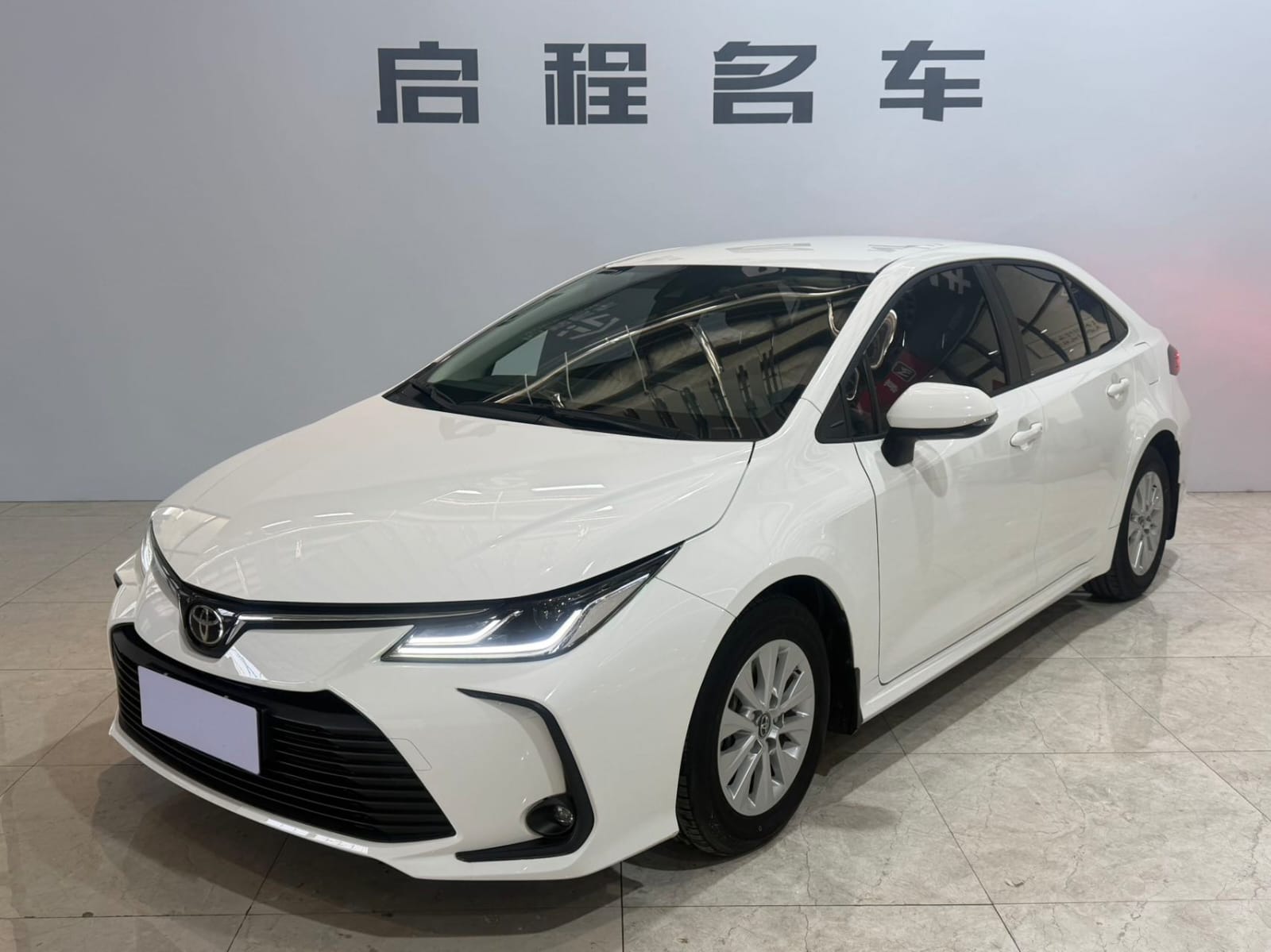 Toyota Corolla 1.5L CVT Pioneer Edition