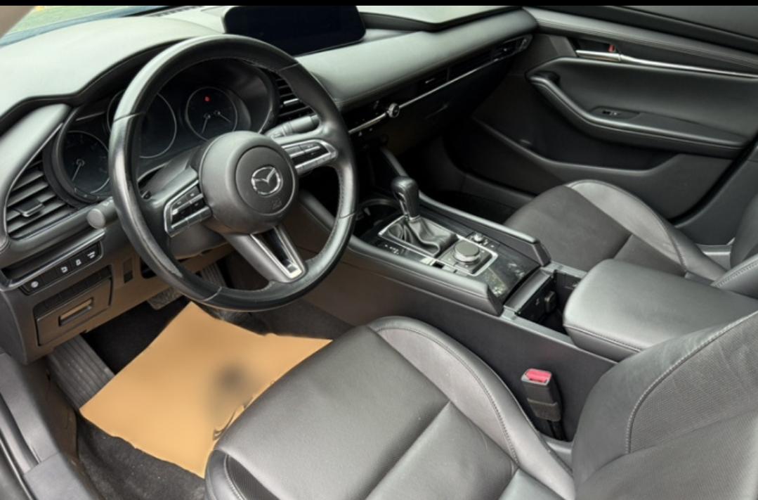 Mazda 3 Axela 2.0L Automatic Quality Edition