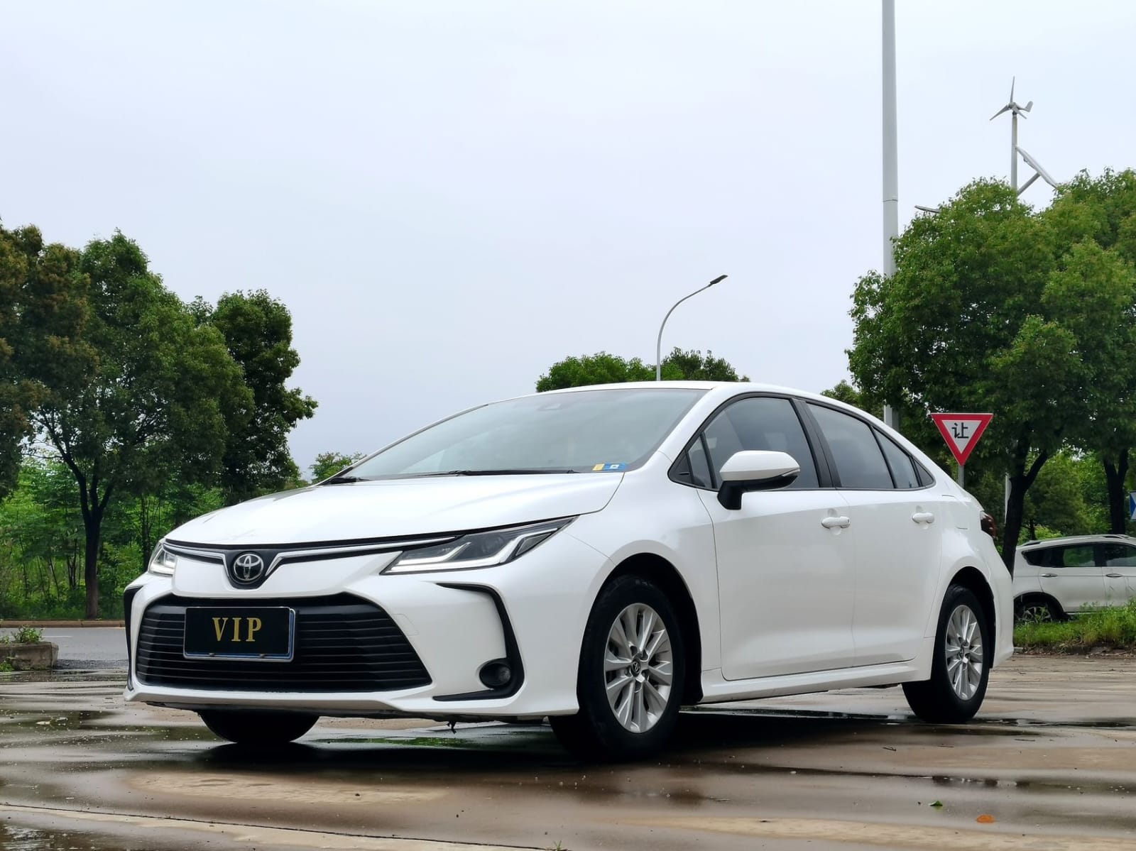 Toyota Corolla TNGA 1.5L CVT Pioneer Edition