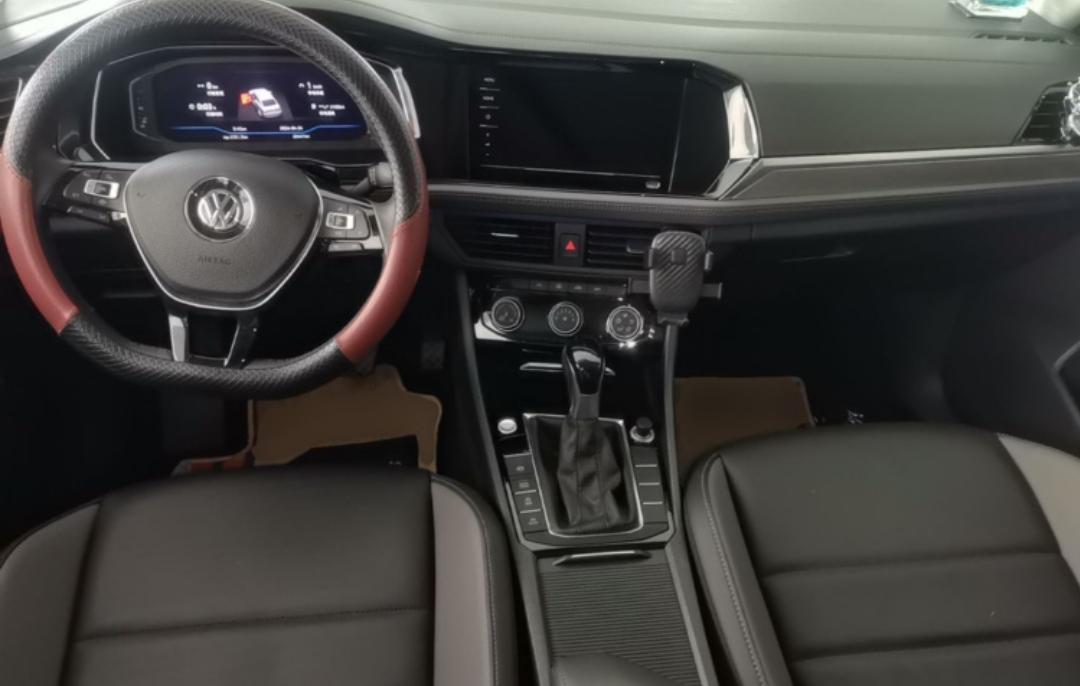 Volkswagen Sagitar 280TSI DSG Flyover