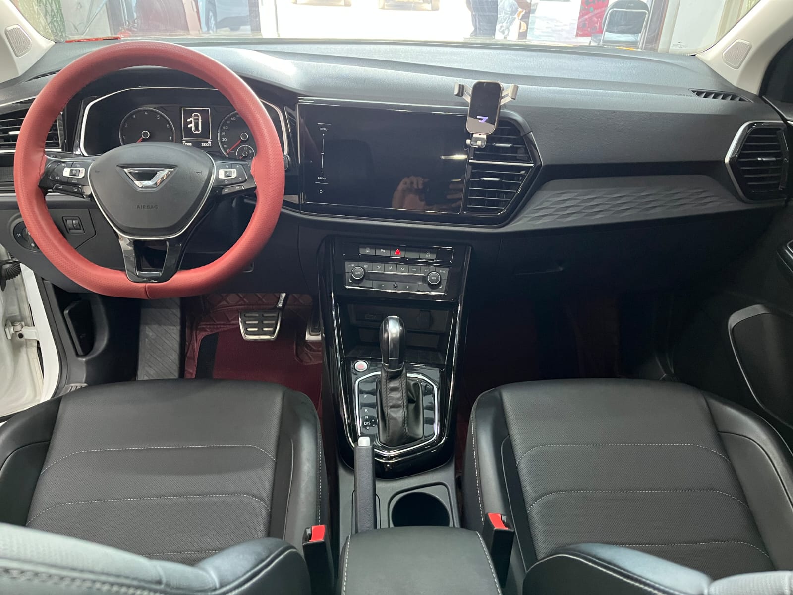 Jetta VS5 280TSI DSG Auto Honor