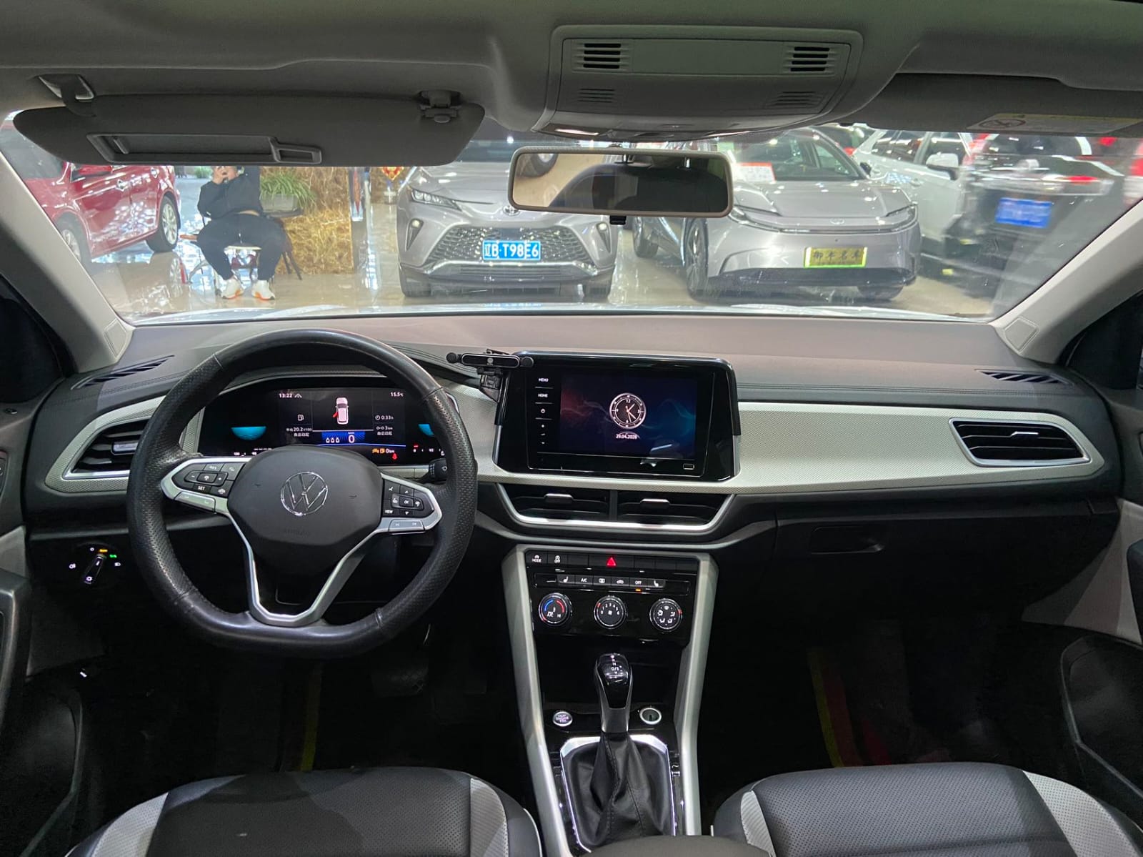 Volkswagen T-Roc Tango 280TSI DSG Time Edition