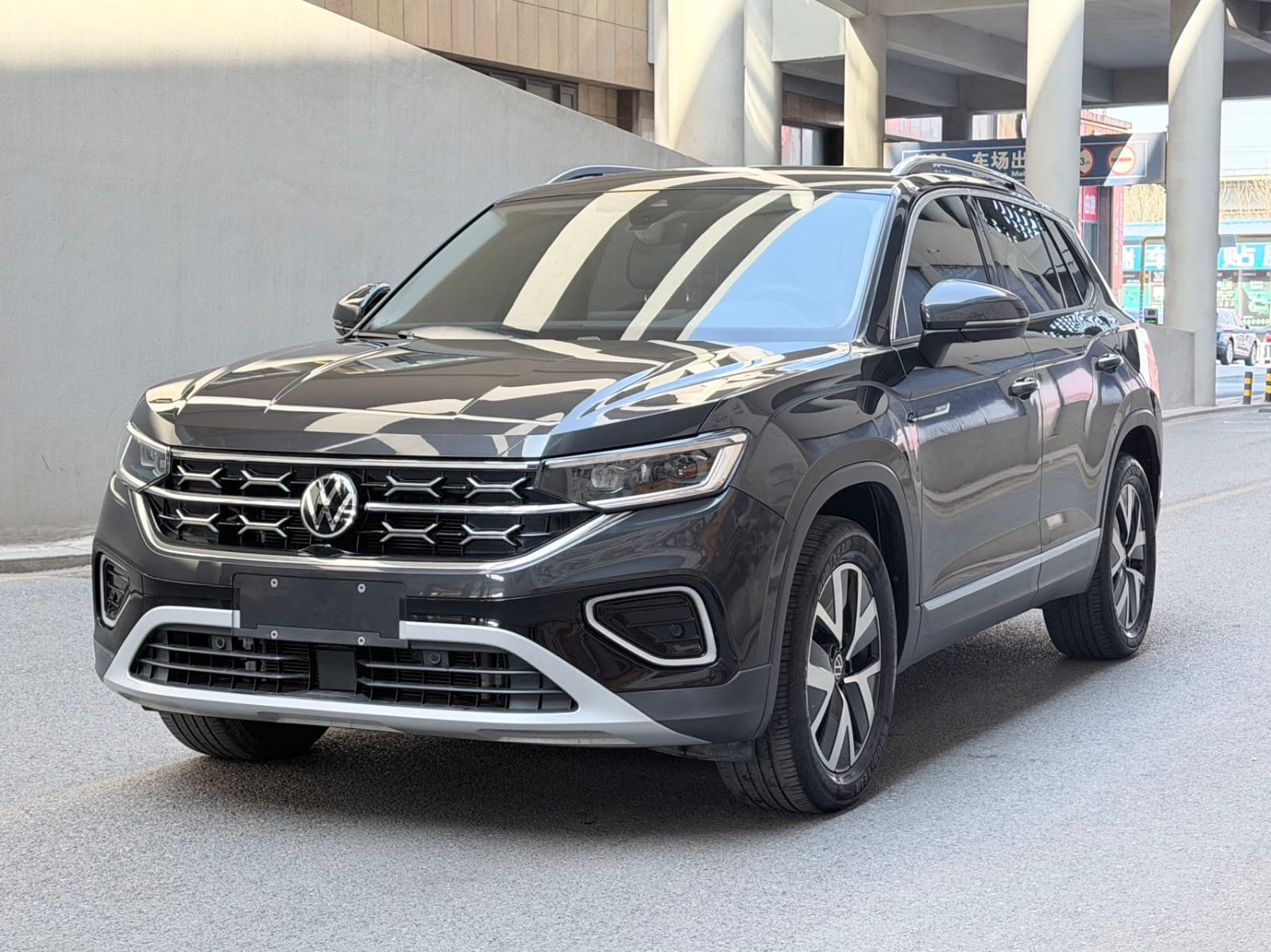Volkswagen Tayron 280TSI Deluxe PLUS Premium Edition