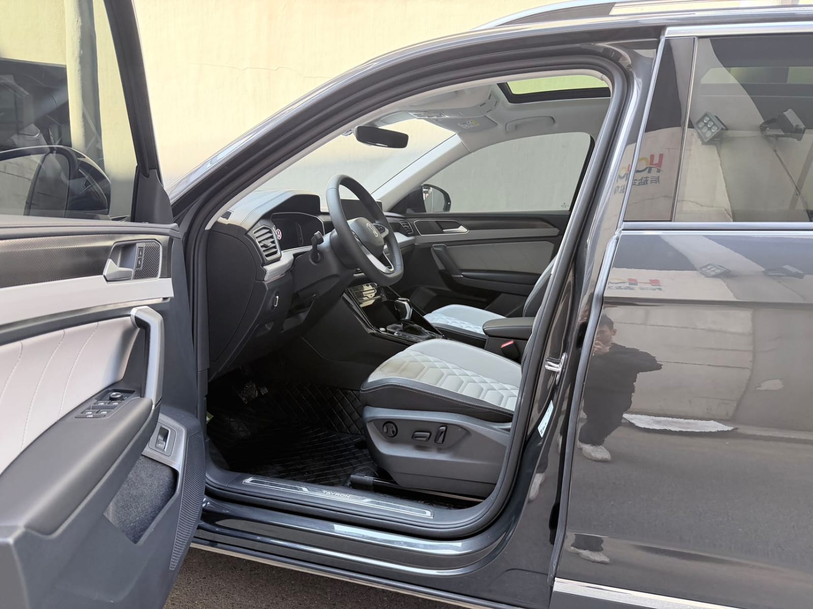 Volkswagen Tayron 280TSI Deluxe PLUS Premium Edition