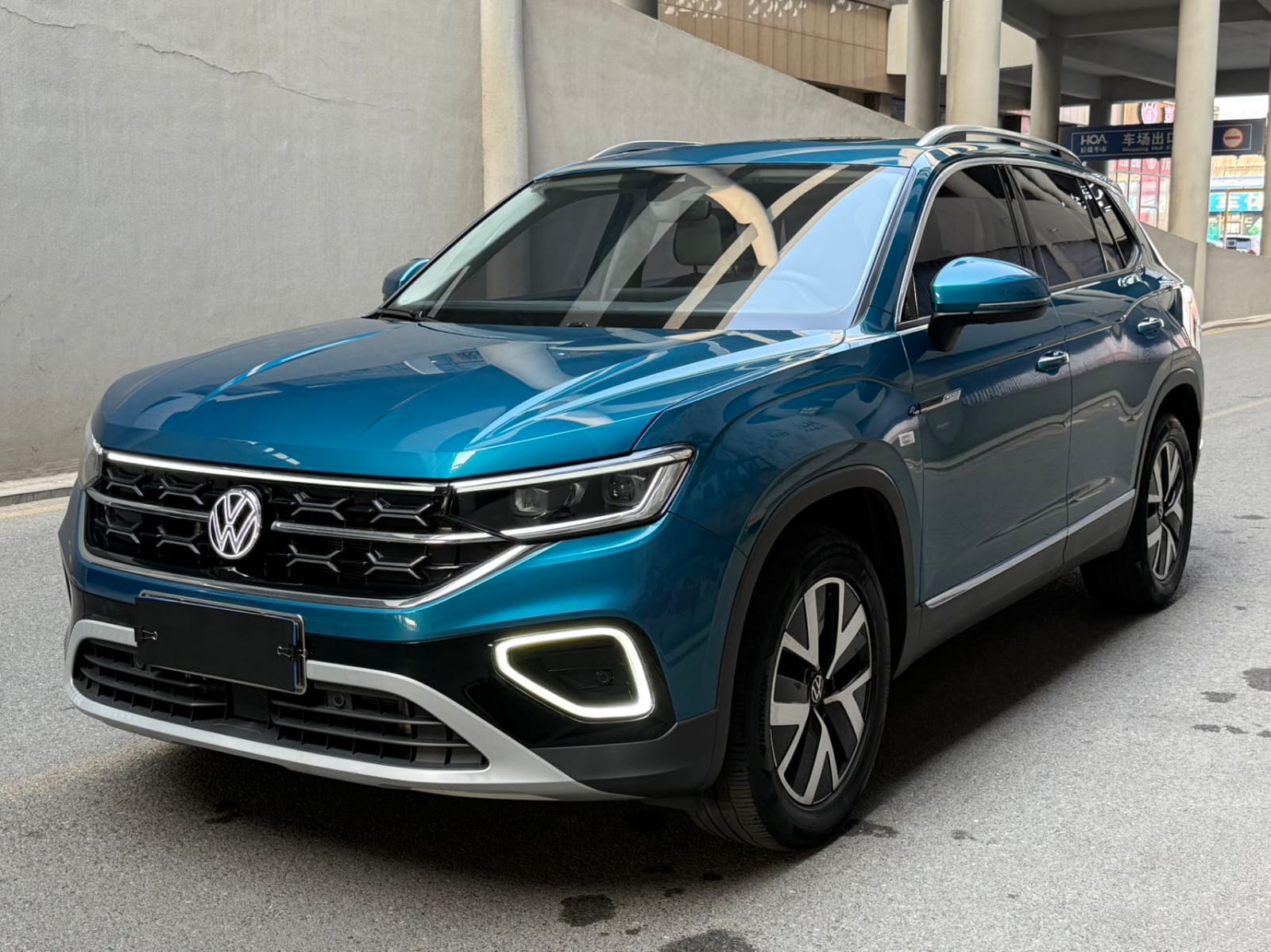 Volkswagen Tayron 280TSI Deluxe PLUS Premium Edition