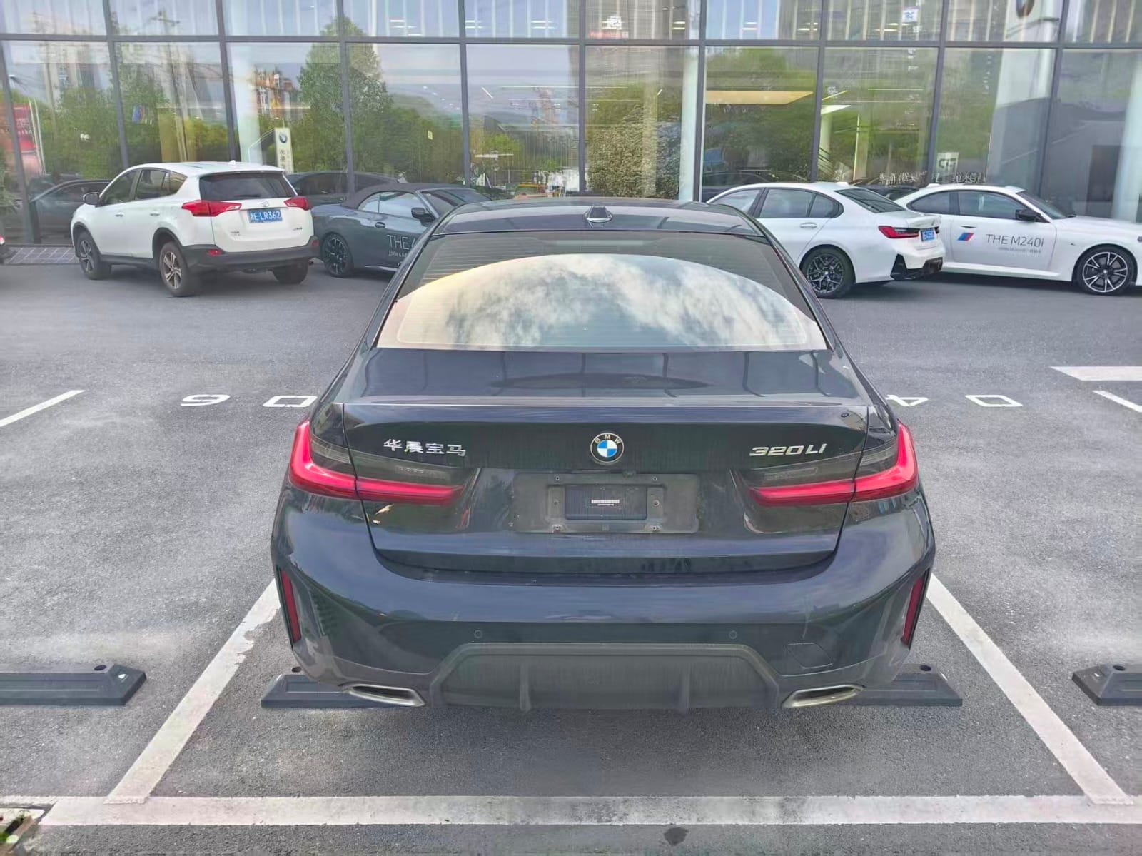 BMW 3 Series 320Li M Sport Package