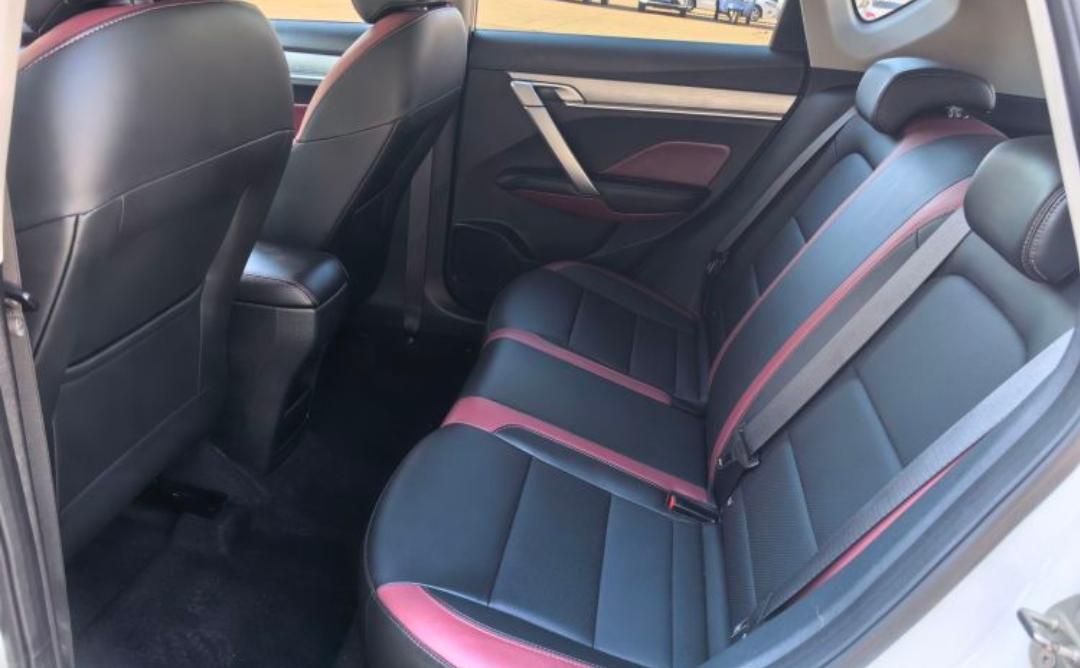 Geely Coolray 1.4T Manual Gold Edition