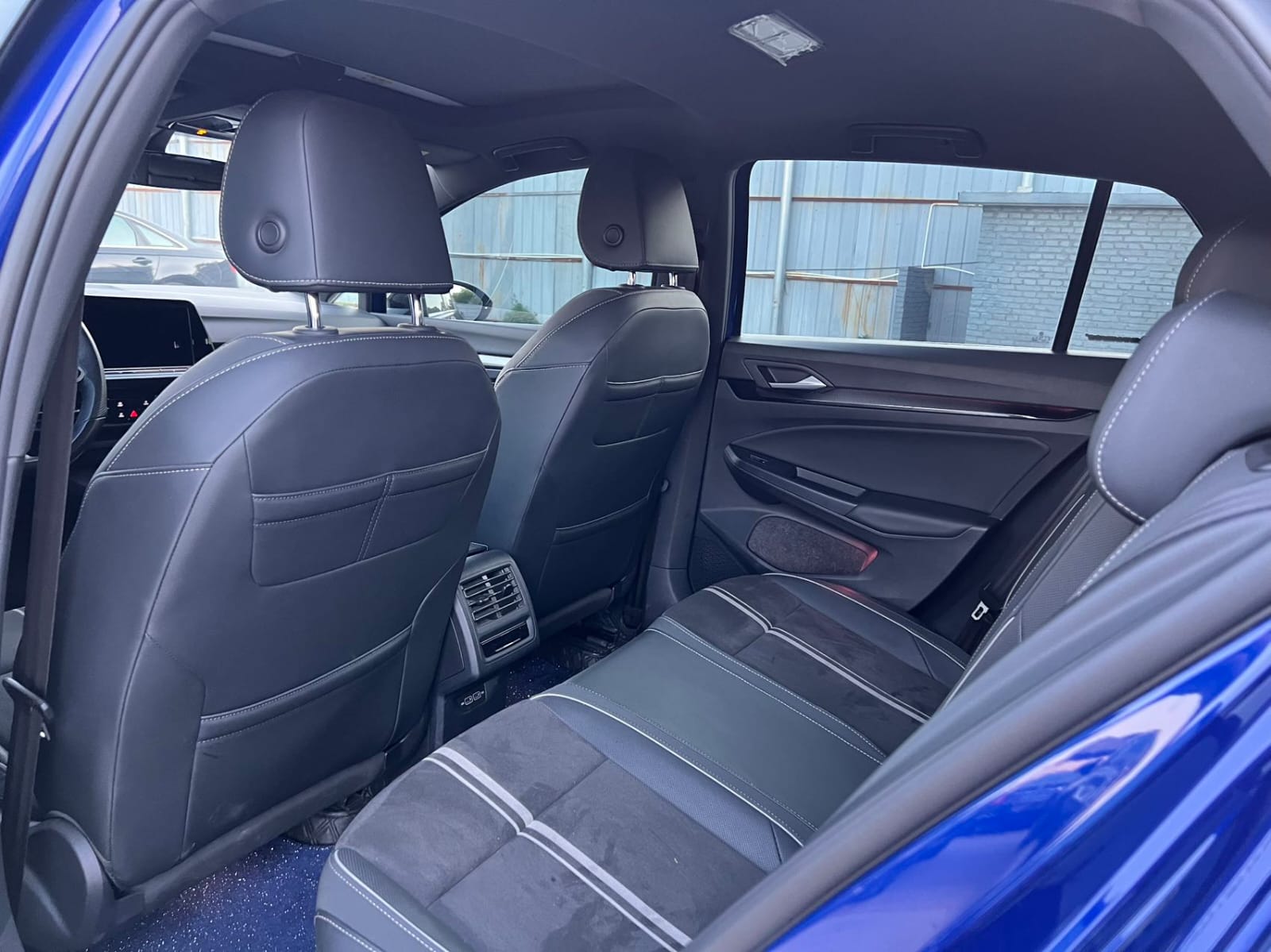 Volkswagen Golf 280TSI DSG R-Line Lite
