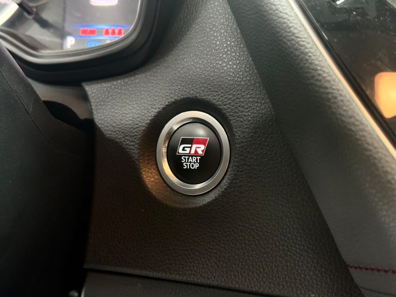 Toyota Corolla TNGA 1.5L CVT GR SPORT