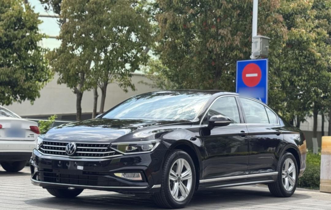 Volkswagen Magotan 280TSI DSG Memorial Edition
