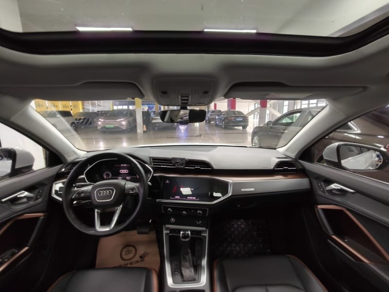 Audi Q3 35 TFSI Stylish &amp; Elegant