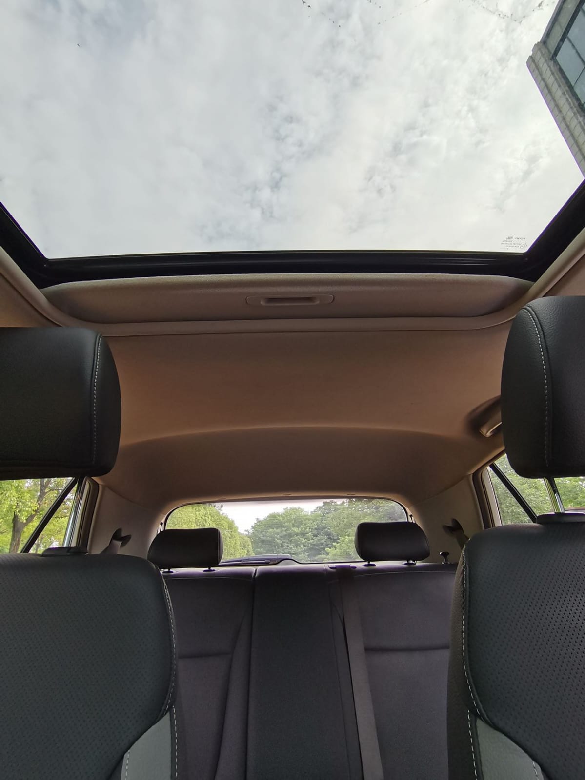 Kia KX1 1.4L CVT Enjoy Skylight