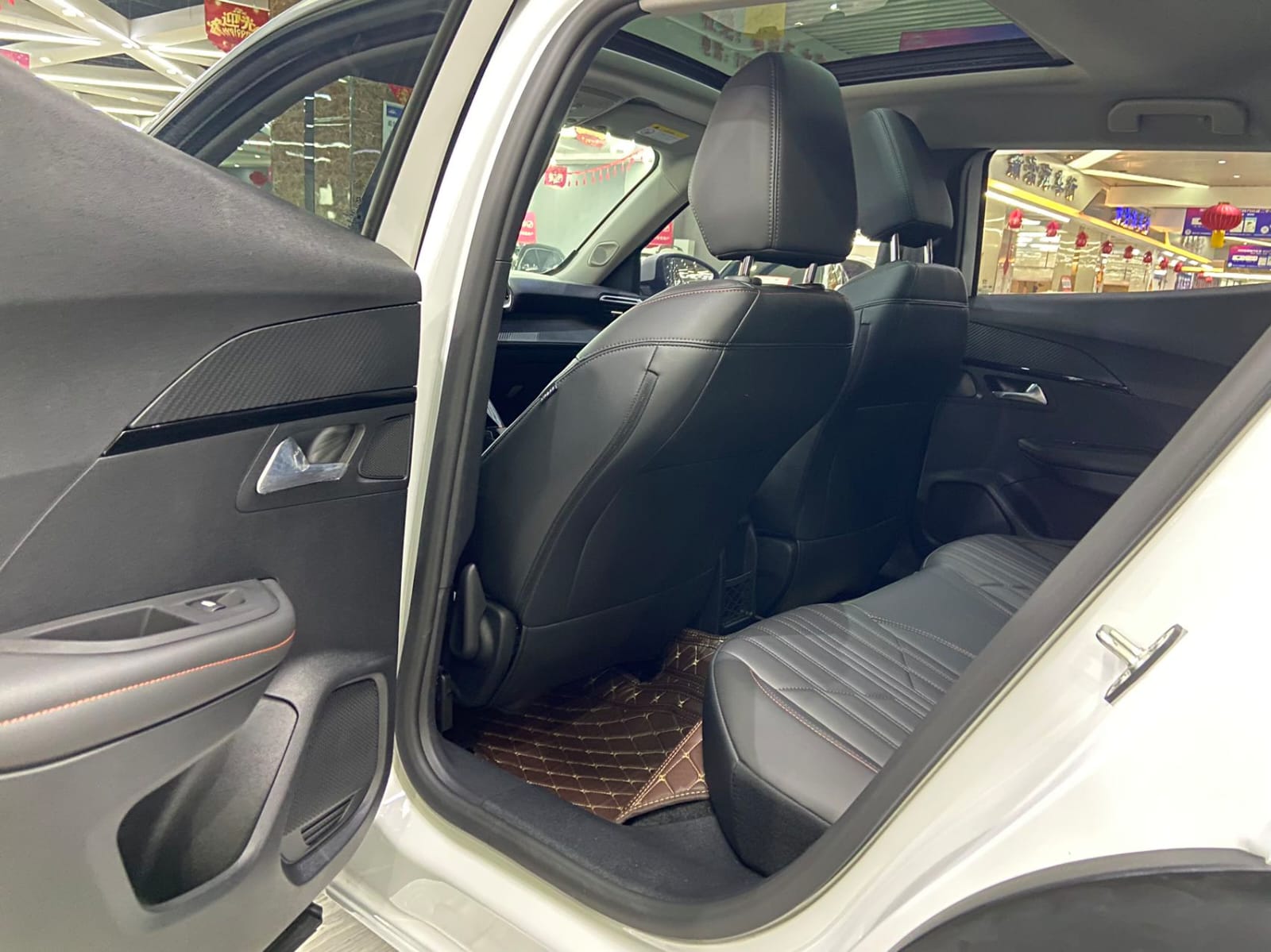 Peugeot 2008 II 230THP THE ONE