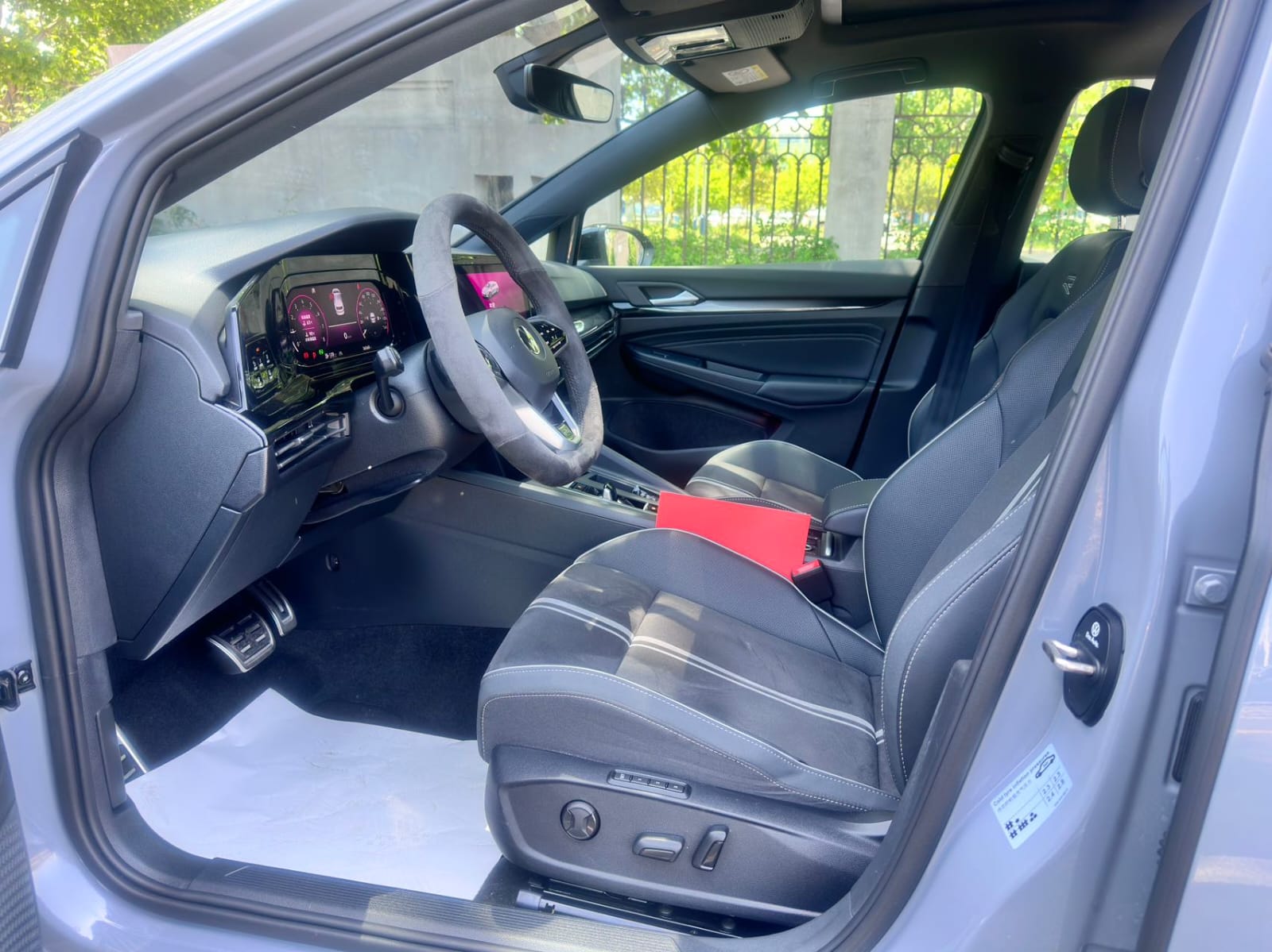 Volkswagen Golf 280TSI DSG R-Line Lite
