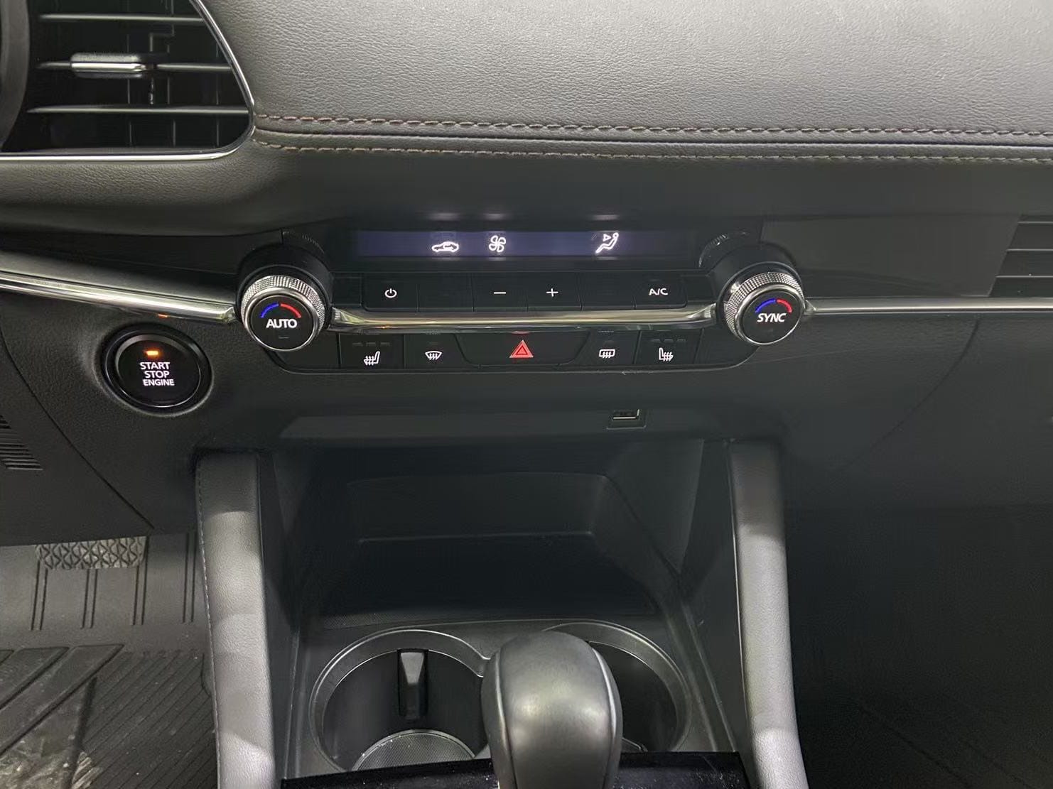 Mazda 3 Axela 2.0L Automatic Quality Smart