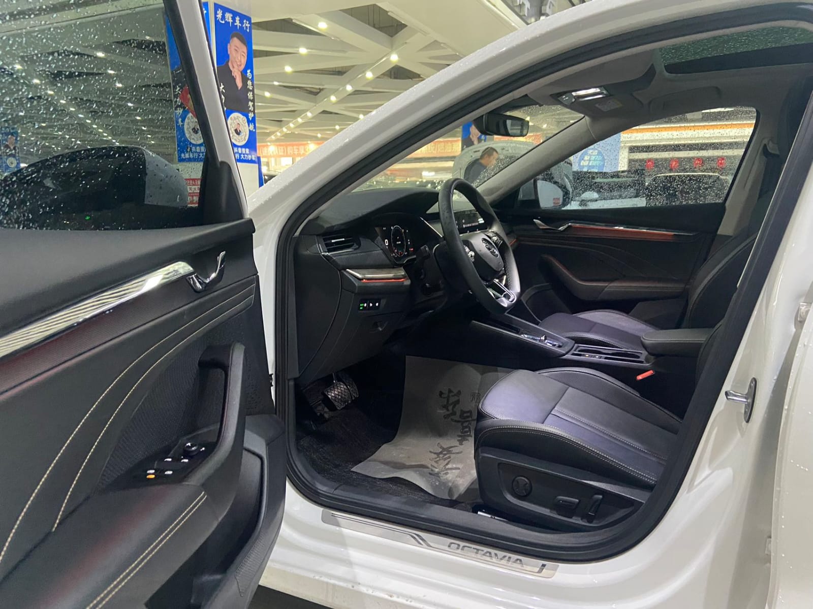 Skoda Octavia PRO 280TSI DSG Deluxe Edition
