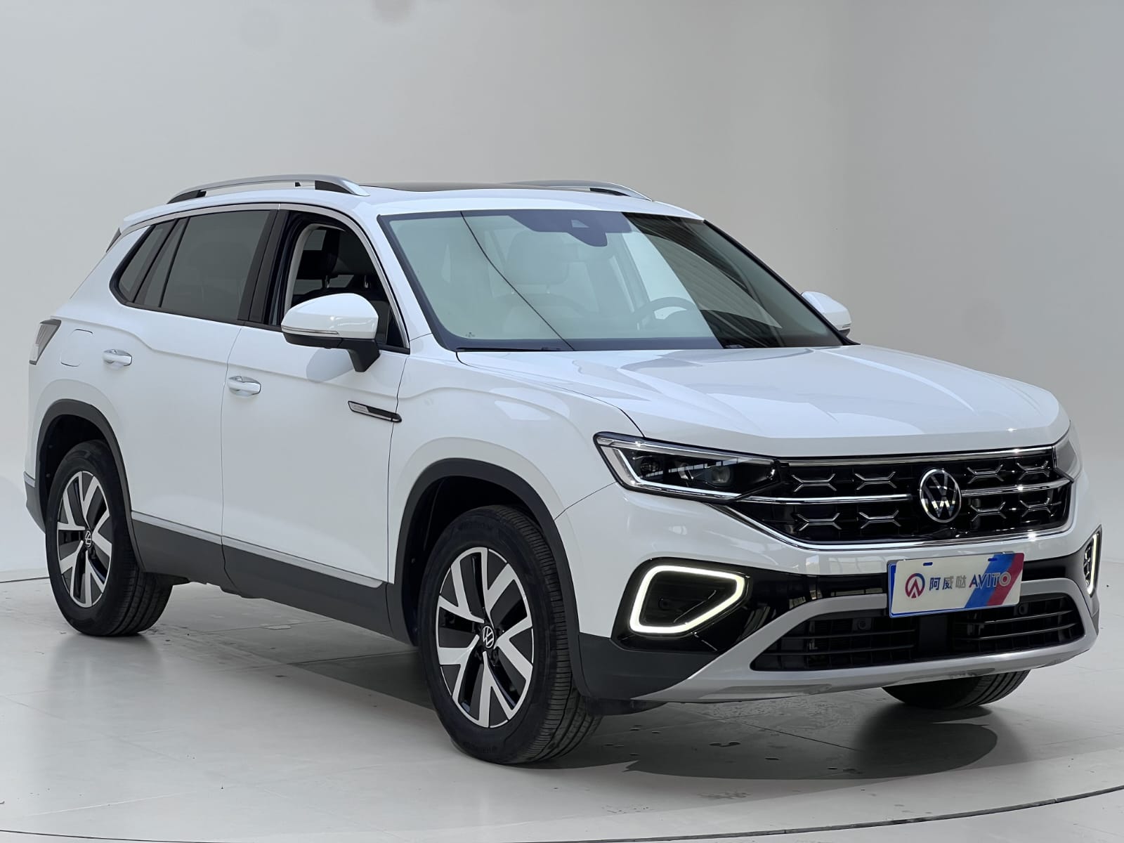 Volkswagen Tayron 280TSI Deluxe Plus Premium Edition