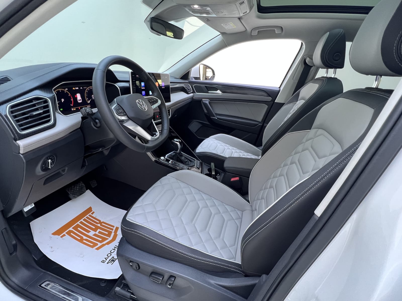 Volkswagen Tayron 280TSI Deluxe Plus Premium Edition