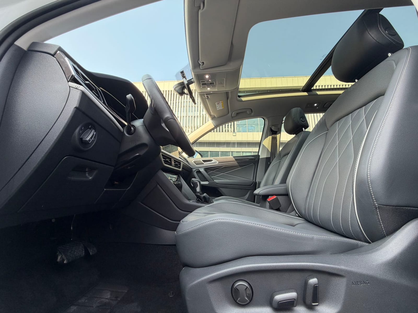 Volkswagen Tiguan L 280TSI Automatic Two-Drive Moving Creator Limited Edition