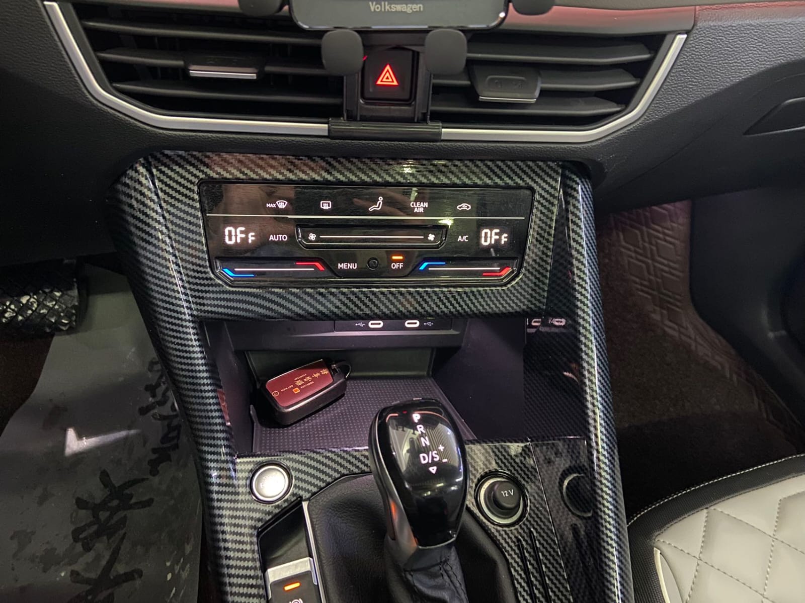 Volkswagen Tayron 280TSI Deluxe PLUS Premium Edition