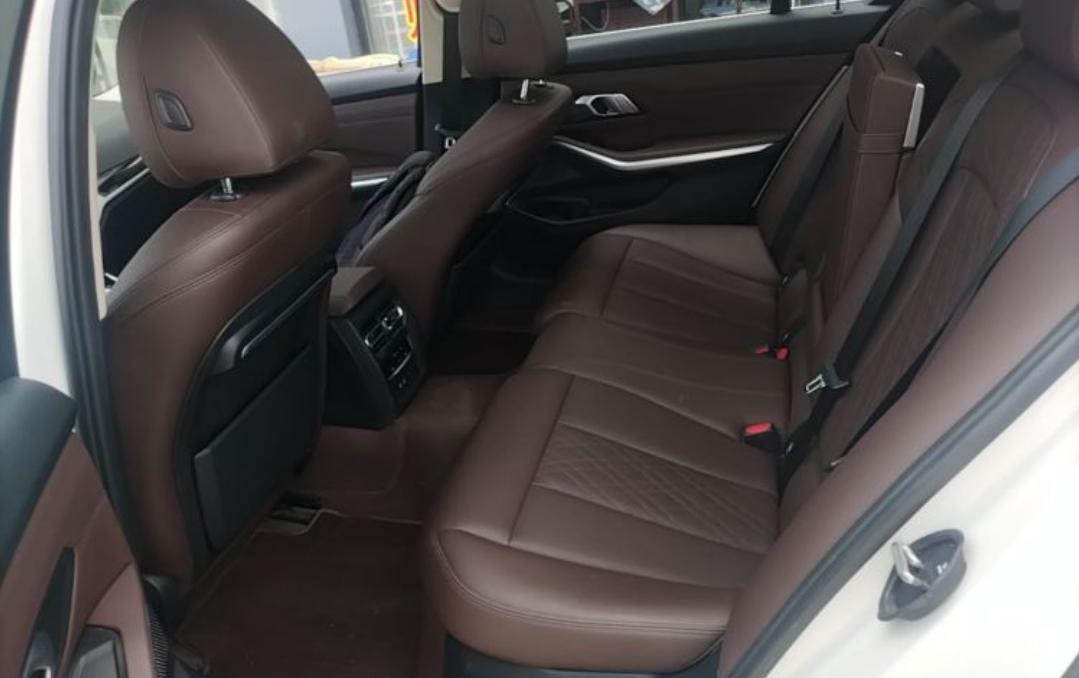 BMW 3 Series 320Li M Sport Suite