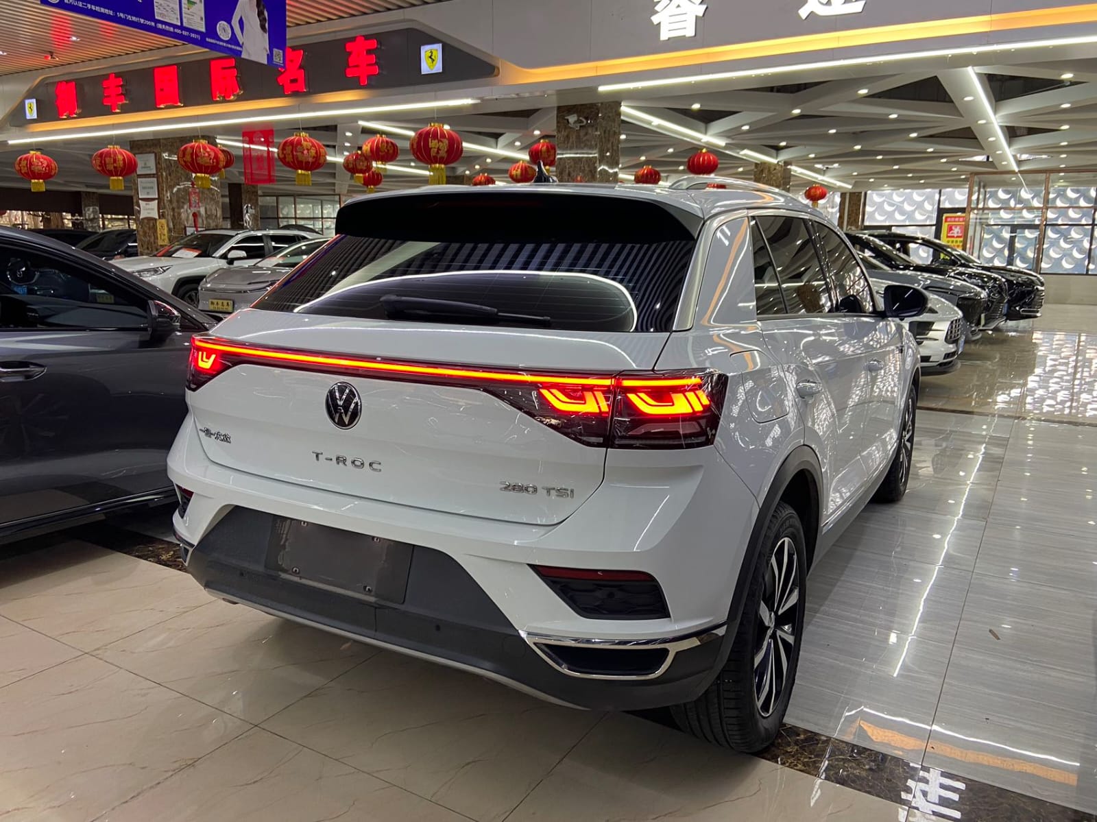 Volkswagen T-ROC Tango 280TSI DSG Time Edition