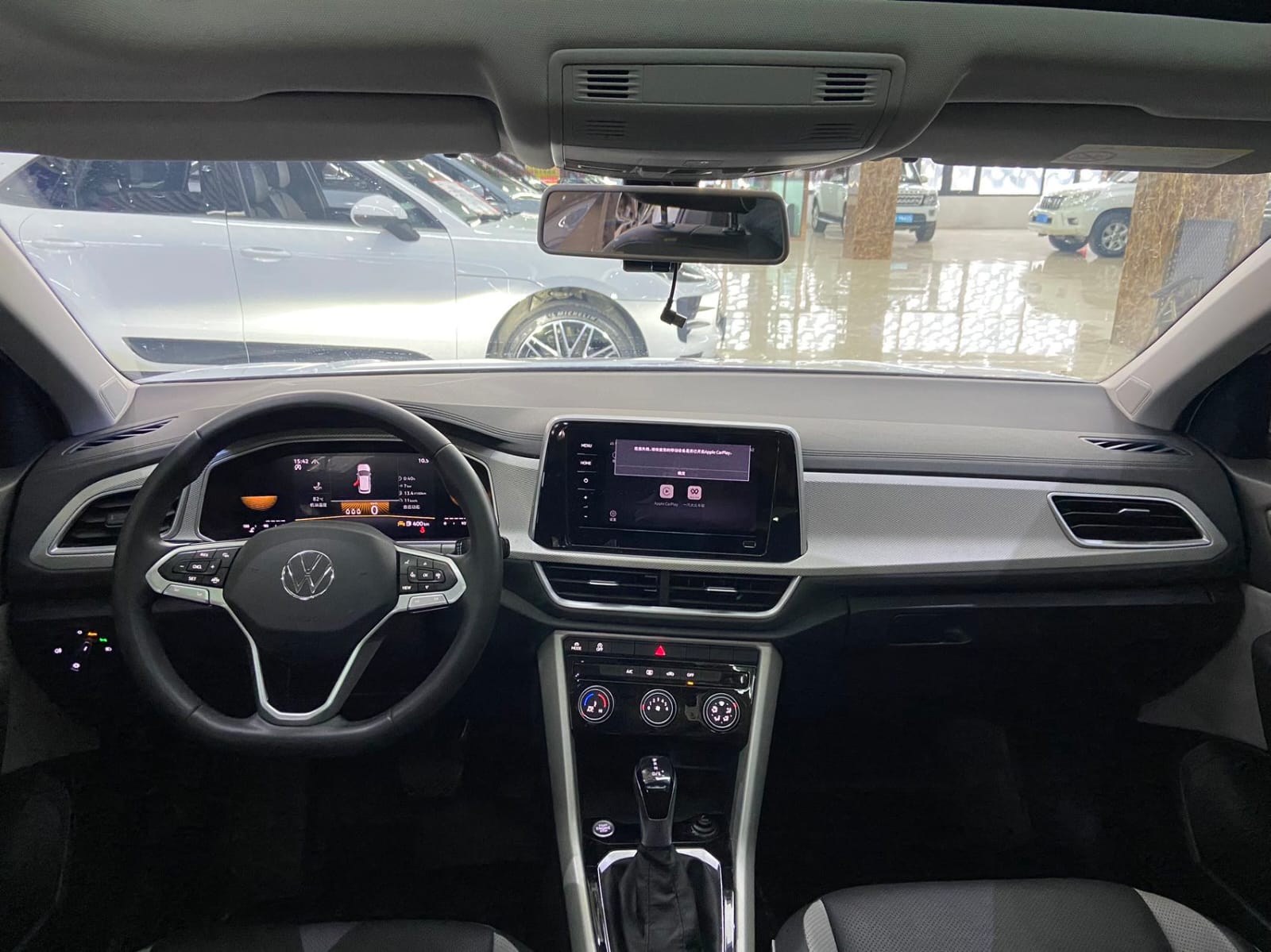Volkswagen T-ROC Tango 280TSI DSG Time Edition