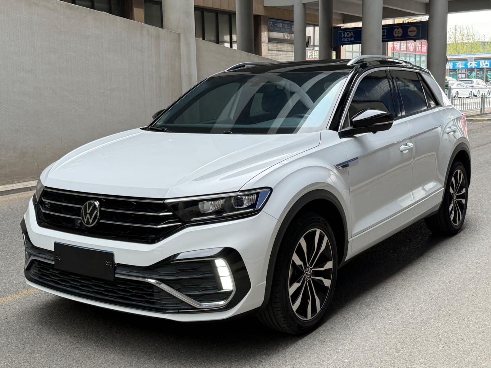 Volkswagen T-ROC R-Line Pro Plus