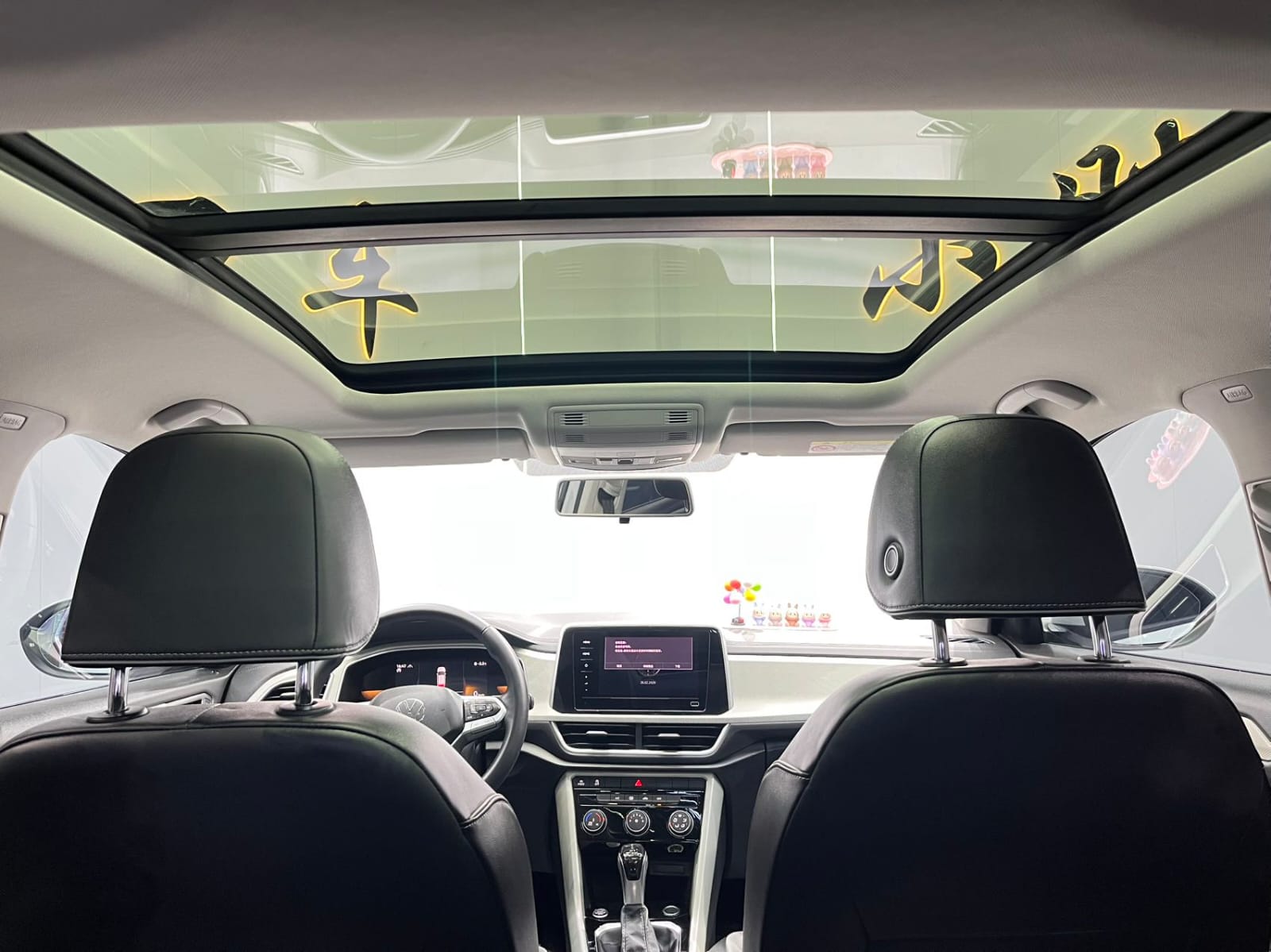 Volkswagen T-ROC Tango 280TSI DSG