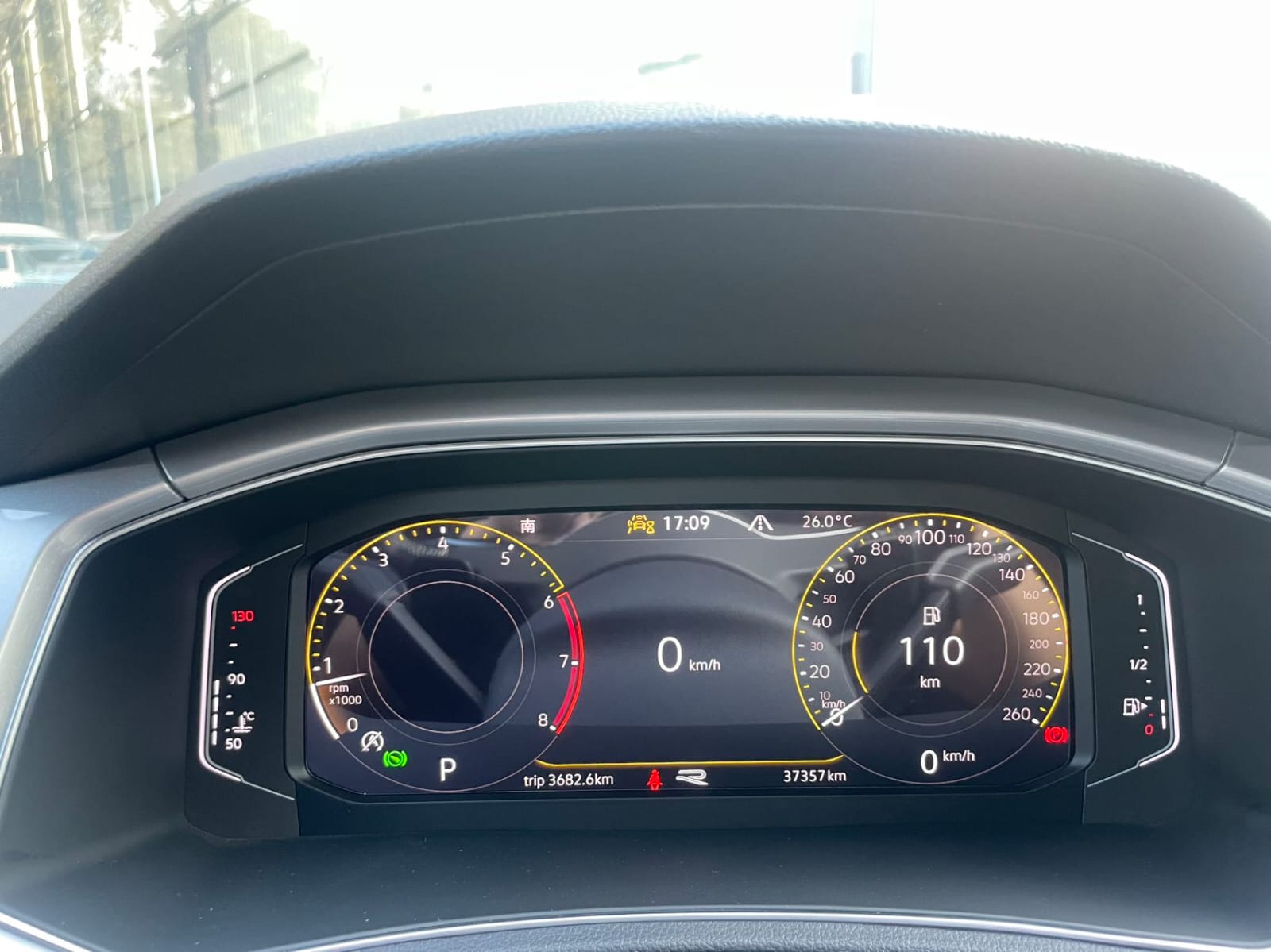Volkswagen T-ROC Tango 280TSI DSG R-Line Pro PLUS