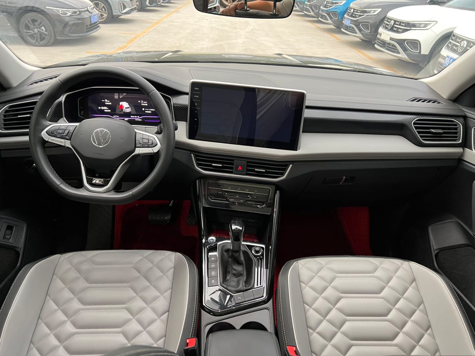Volkswagen Tayron 280TSI Deluxe Plus Premium Edition