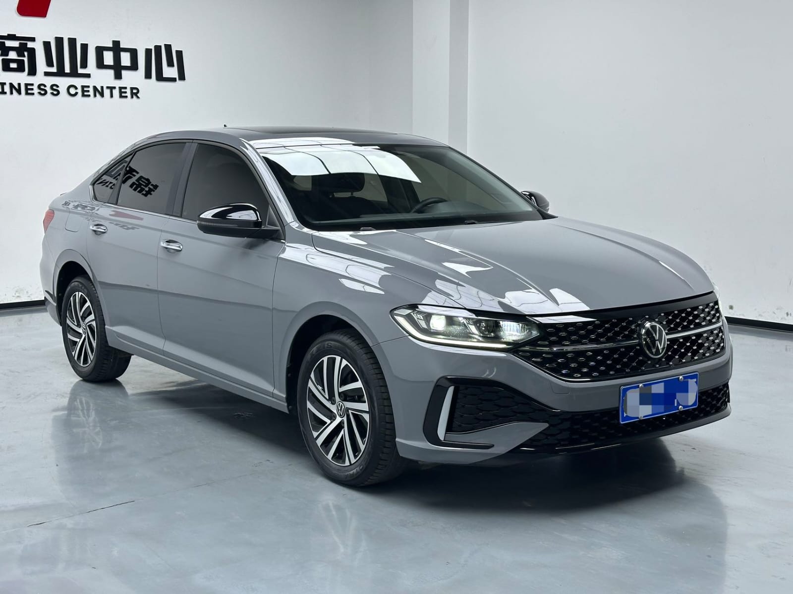 Volkswagen Lavida 280TSI DSG Starlet