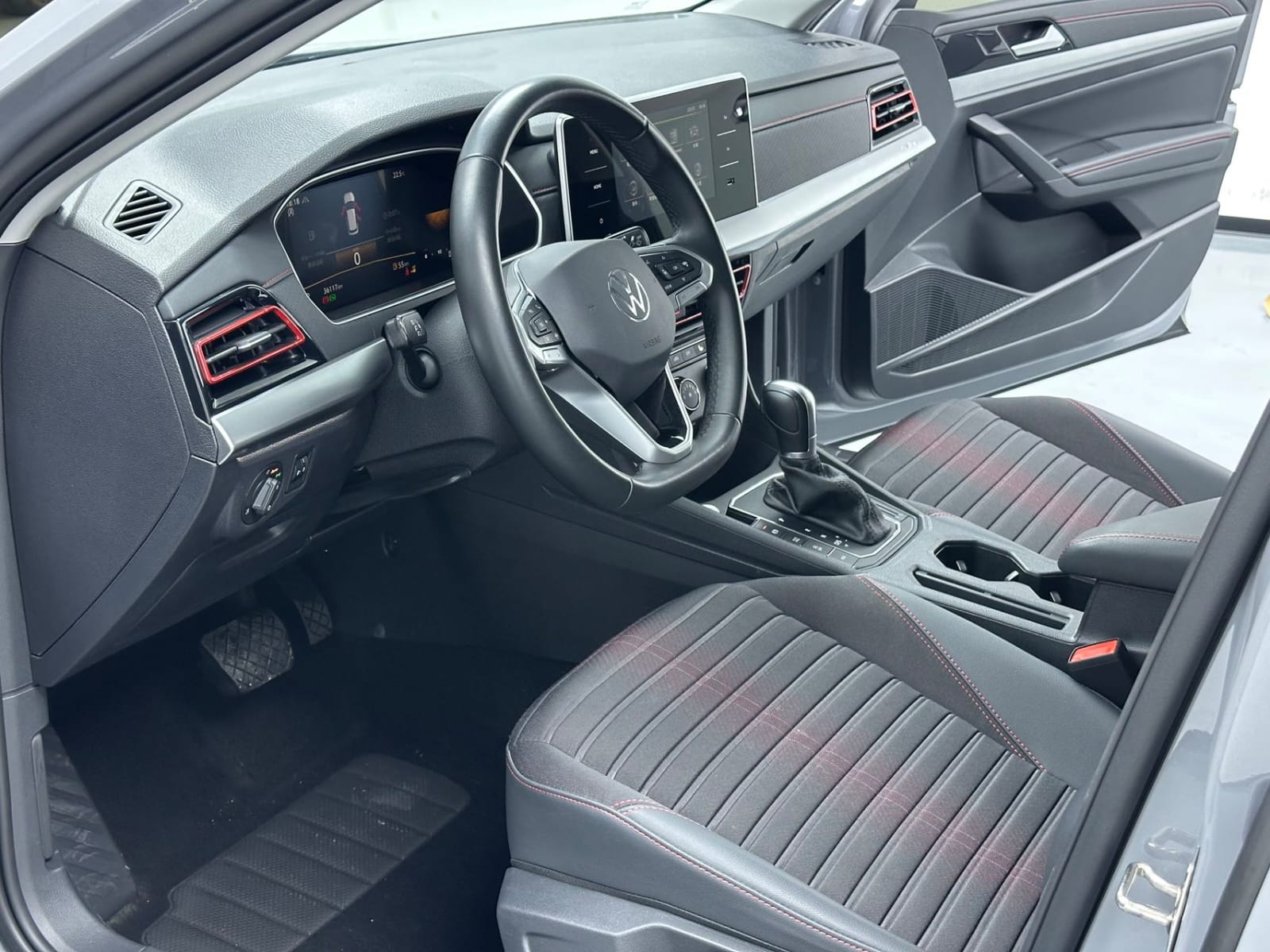 Volkswagen Lavida 280TSI DSG Starlet