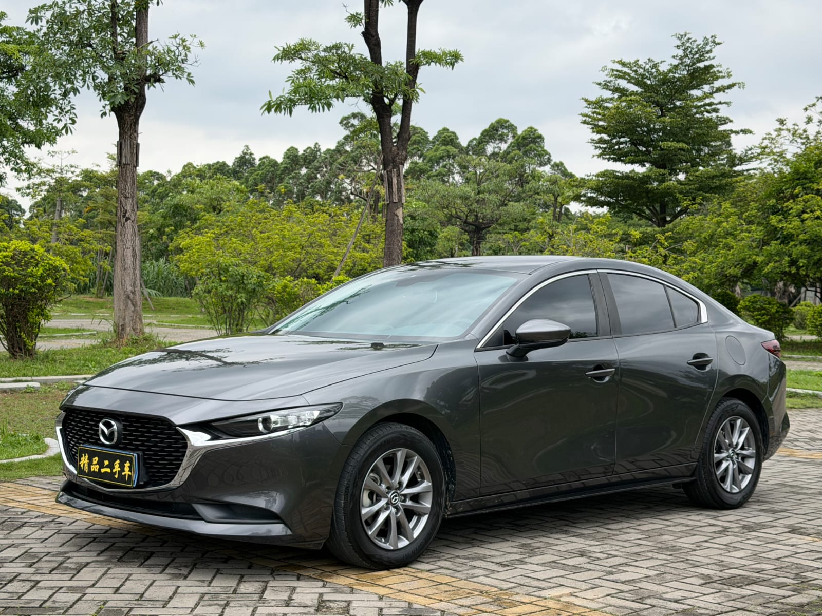 Mazda 3 Axela 2.0L
