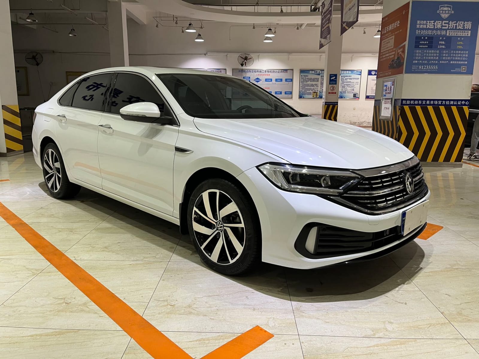 Volkswagen Sagitar 280TSI DSG Excellence Plus
