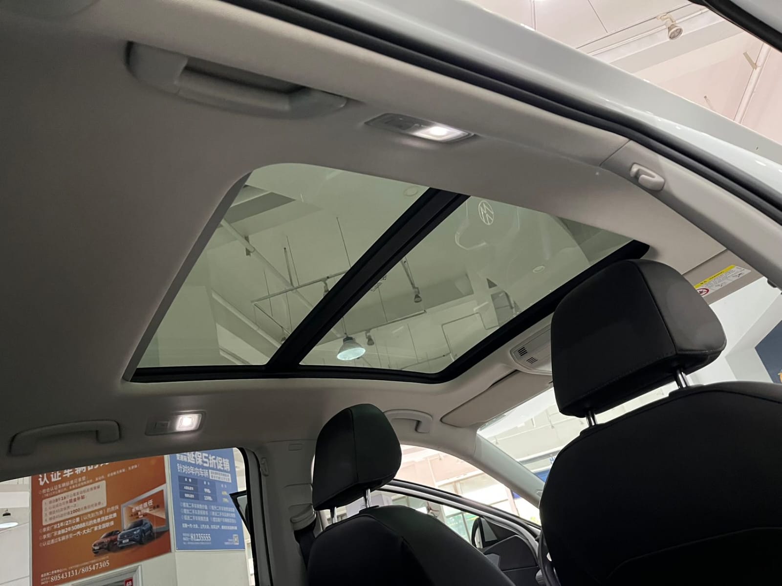 Volkswagen Sagitar 280TSI DSG Excellence Plus
